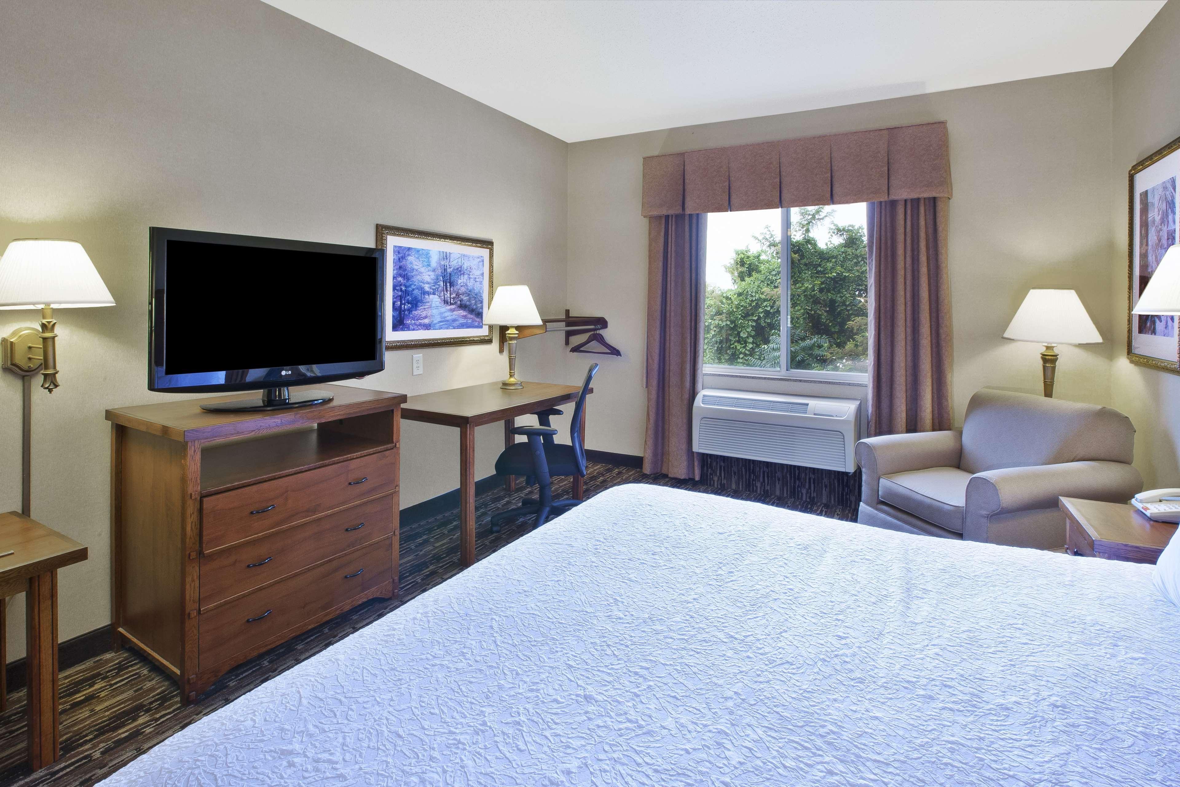 Hampton Inn Pittsburgh Area-Beaver Valley-Center Township Monaca Exterior photo