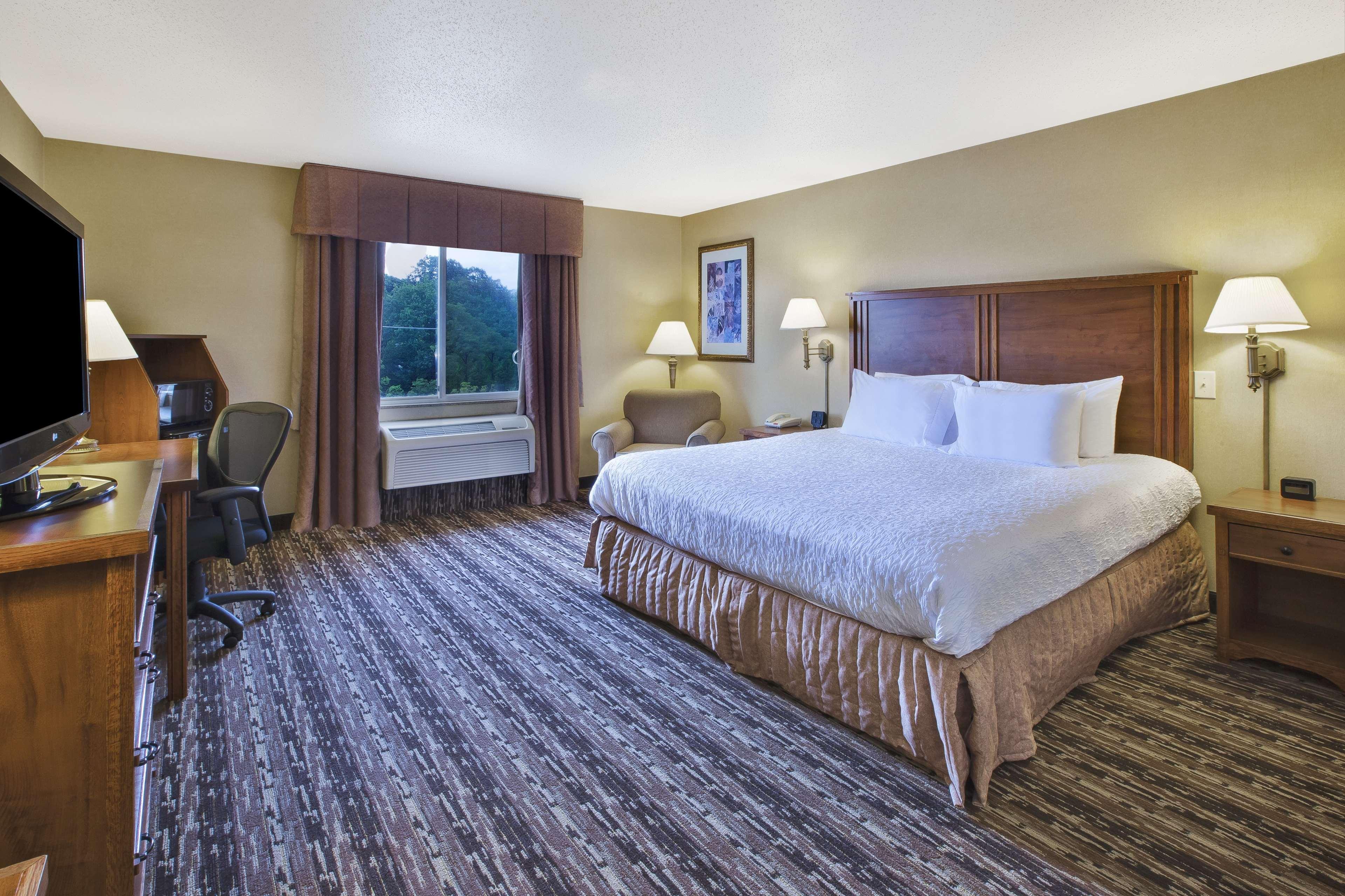 Hampton Inn Pittsburgh Area-Beaver Valley-Center Township Monaca Exterior photo