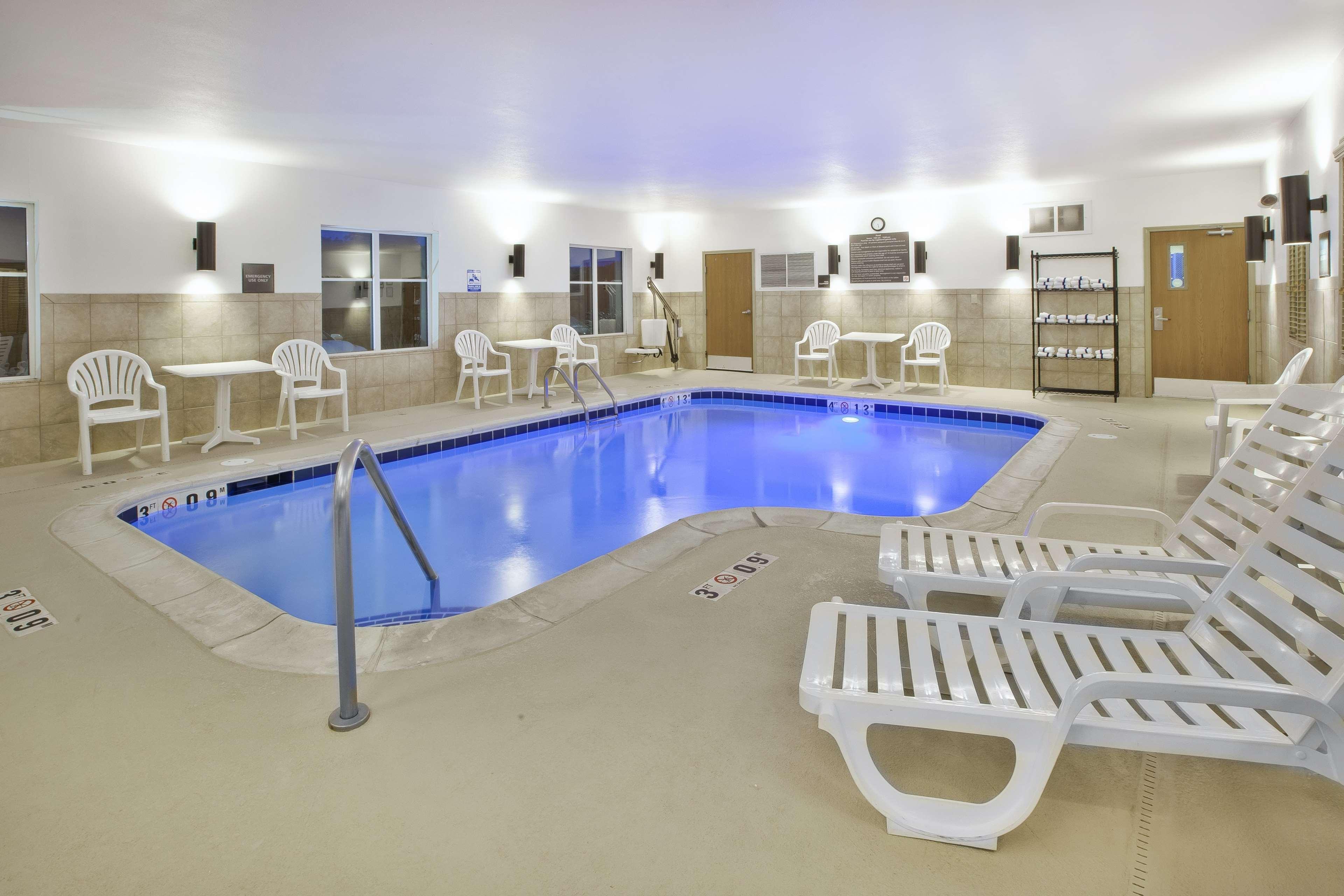 Hampton Inn Pittsburgh Area-Beaver Valley-Center Township Monaca Exterior photo
